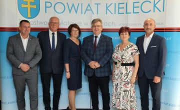 Wybrano dyrektorów placówek powiatowych w Chęcinach